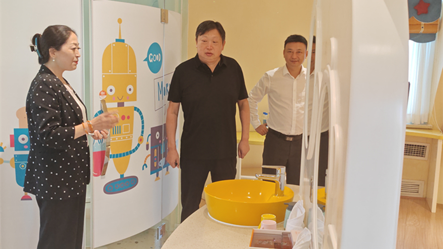 擰緊“安全閥”平安“迎雙節”